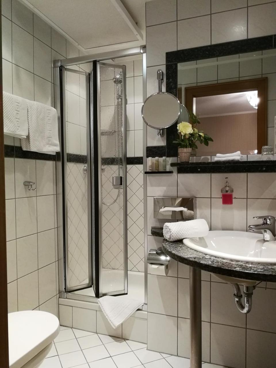 Hotel Schieferhof à Schmallenberg Extérieur photo